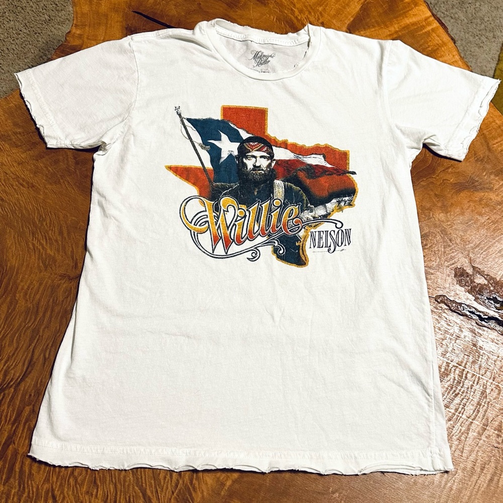 Midnight Rider Willie Nelson Texas Tee